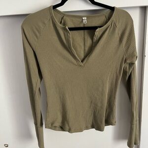 Free people long sleeve v neck